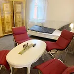 Apartment Mandaugold Und