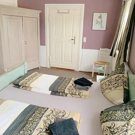 Und Goldberg Großschönau